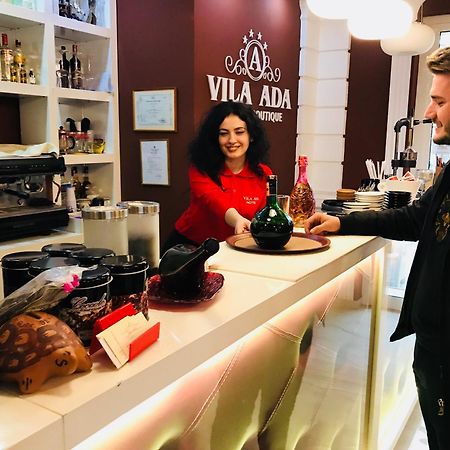 Vila Ada Hotel Тирана Екстериор снимка