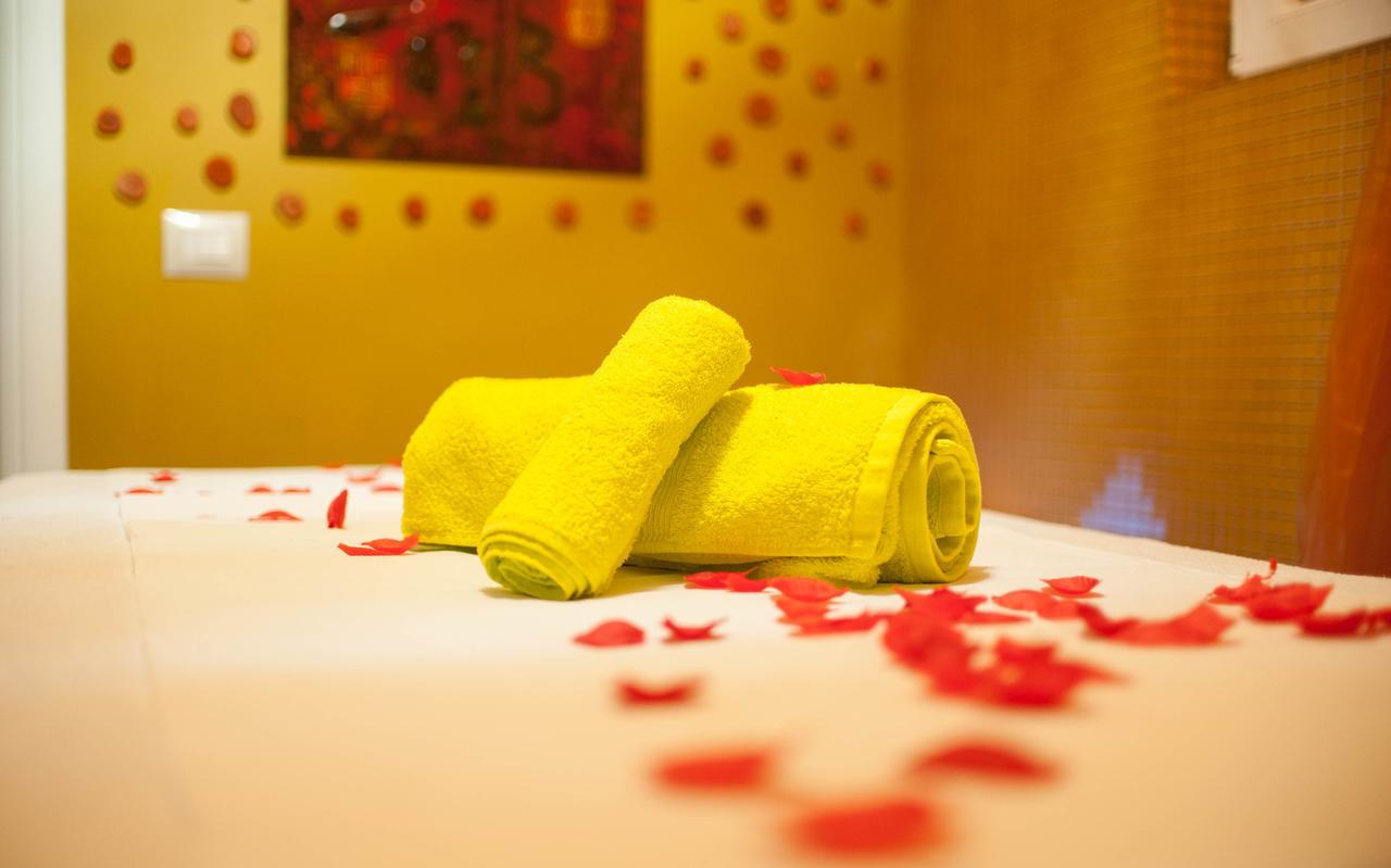 Vila Ada Hotel Тирана Екстериор снимка